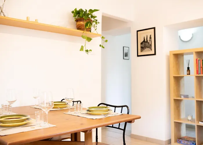 I Madona Apartament *